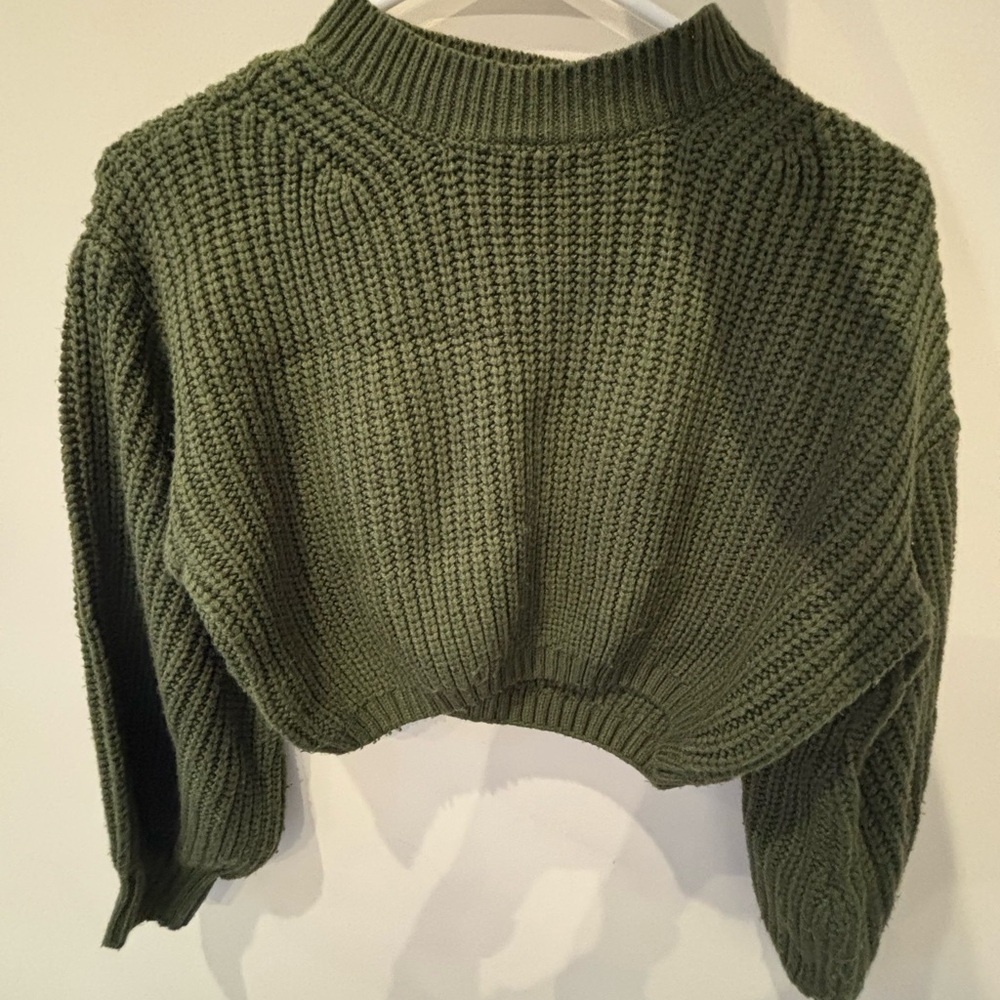 Green Size Small Cropped Sweater